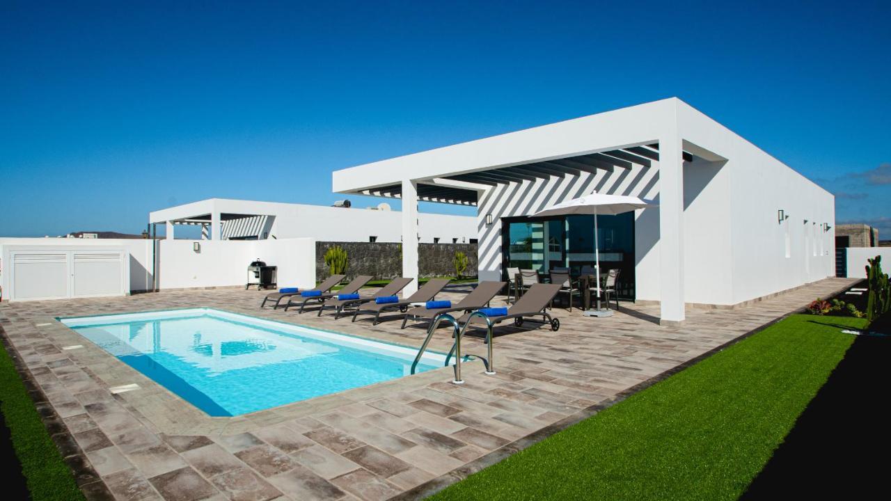 Blancazul Villa Gazmira Playa Blanca  Exterior photo